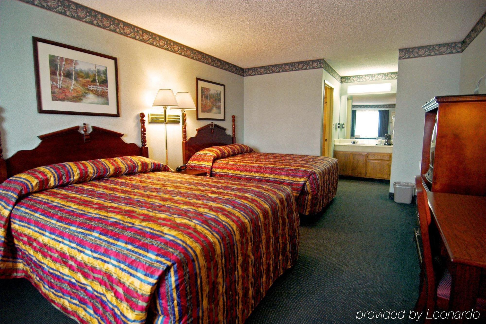 Gateway Inn Gardena Los Angeles South Room photo